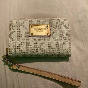 Michael Kors wallet